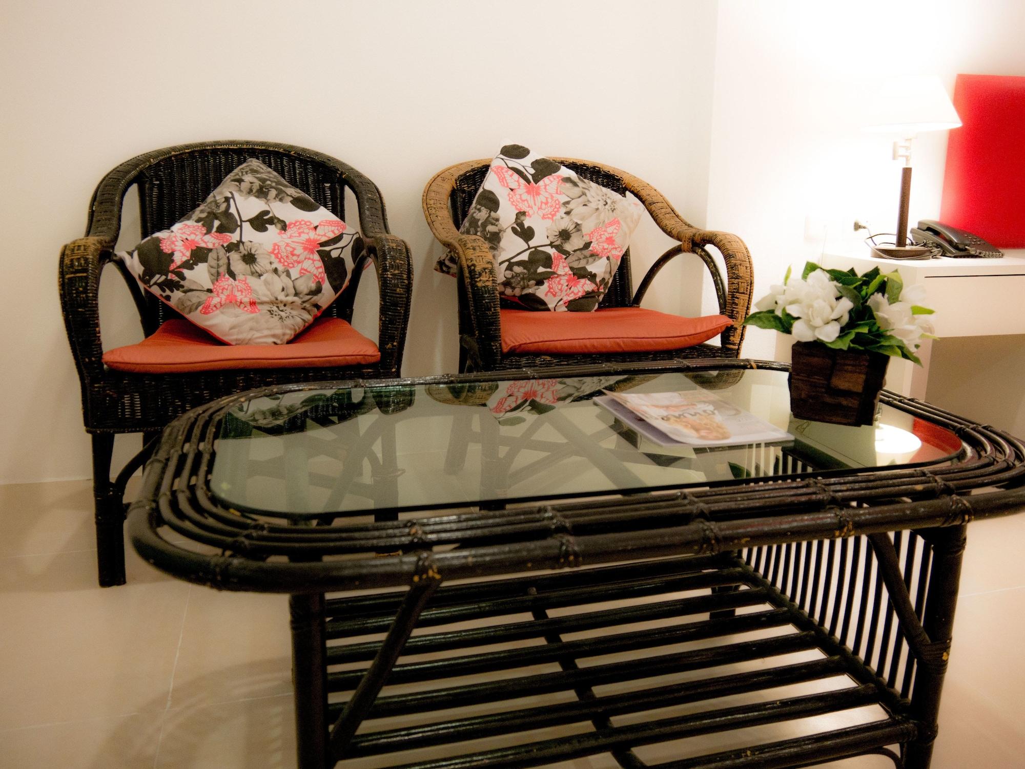 Armoni Patong Beach Hotel Ngoại thất bức ảnh