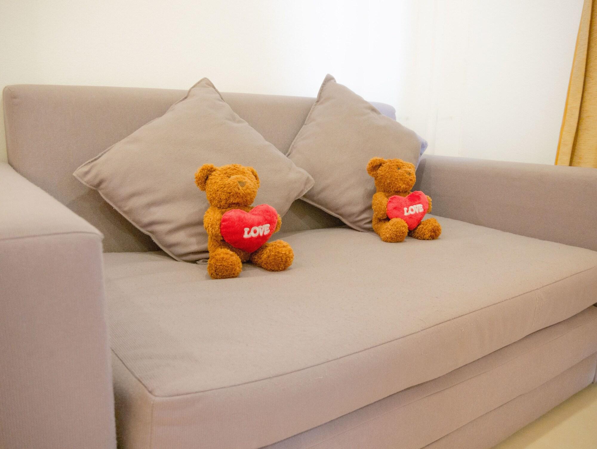 Armoni Patong Beach Hotel Ngoại thất bức ảnh
